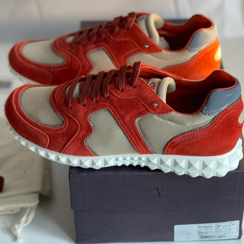 Valentino Garavini Orange and beige sneaker NY0S0A40